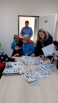 8d416553-6f31-47e4-b731-442cc09e7c02