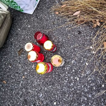 b52e0f72-4de2-4582-a2ee-b9c1eb686102 b52e0f72-4de2-4582-a2ee-b9c1eb686102